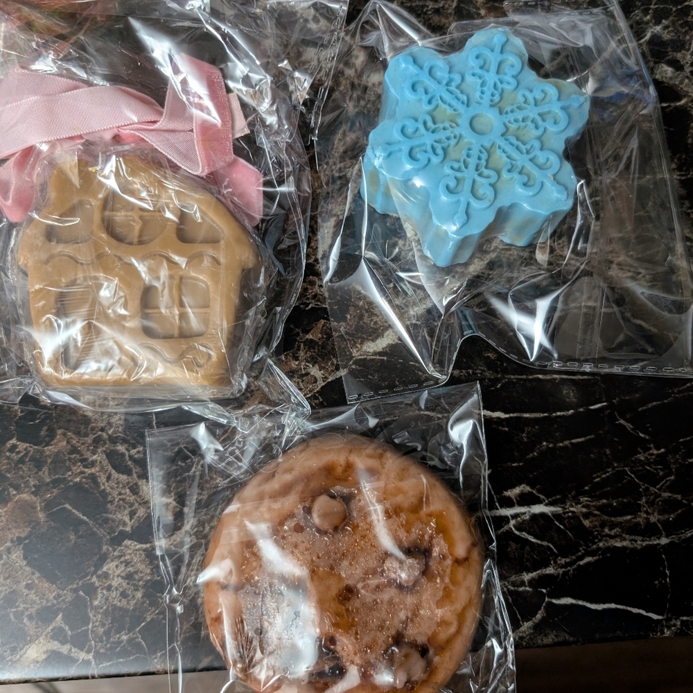 3 Handmade Festive Soap Set